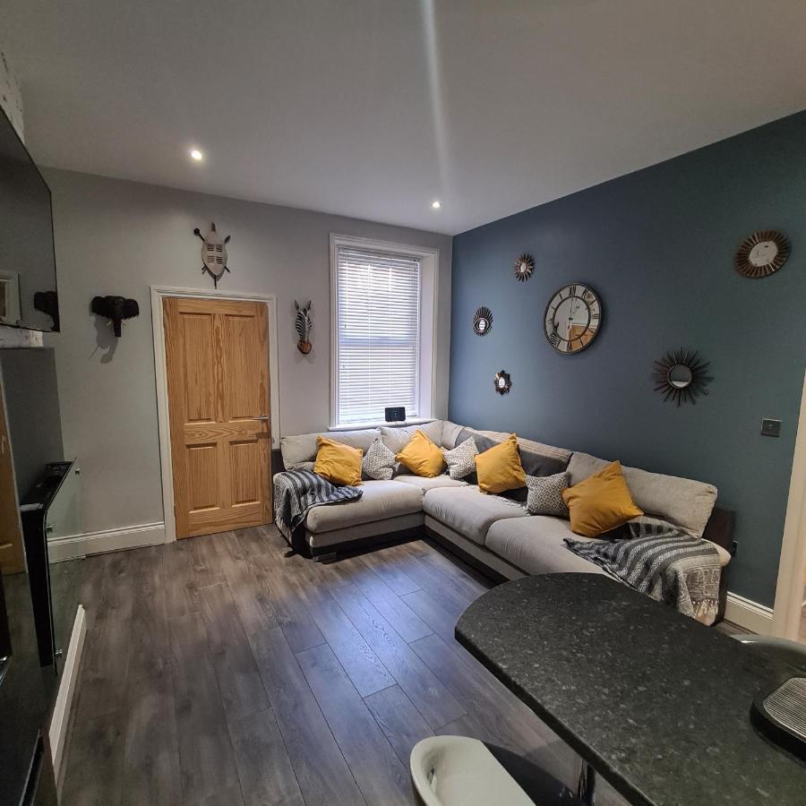 Kelvin Apartment